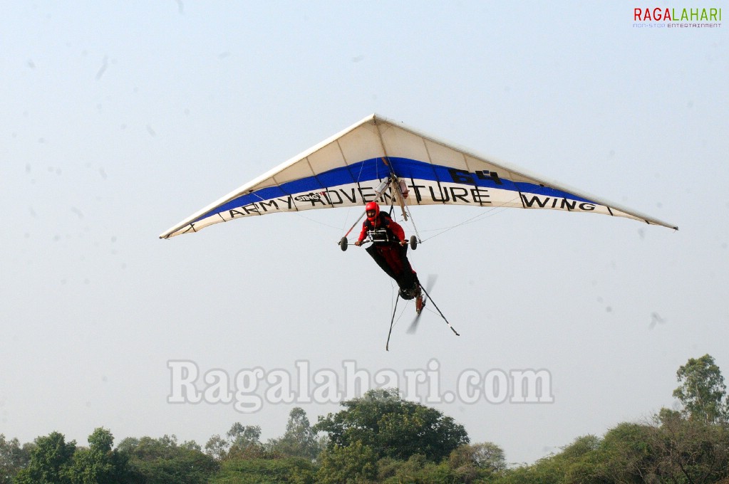 Indian Army Hang Gliding Show