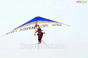 Indian Army Hang Gliding Show at Hyderabad