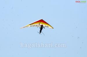 Indian Army Hang Gliding Show at Hyderabad