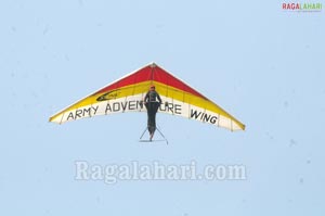 Indian Army Hang Gliding Show at Hyderabad