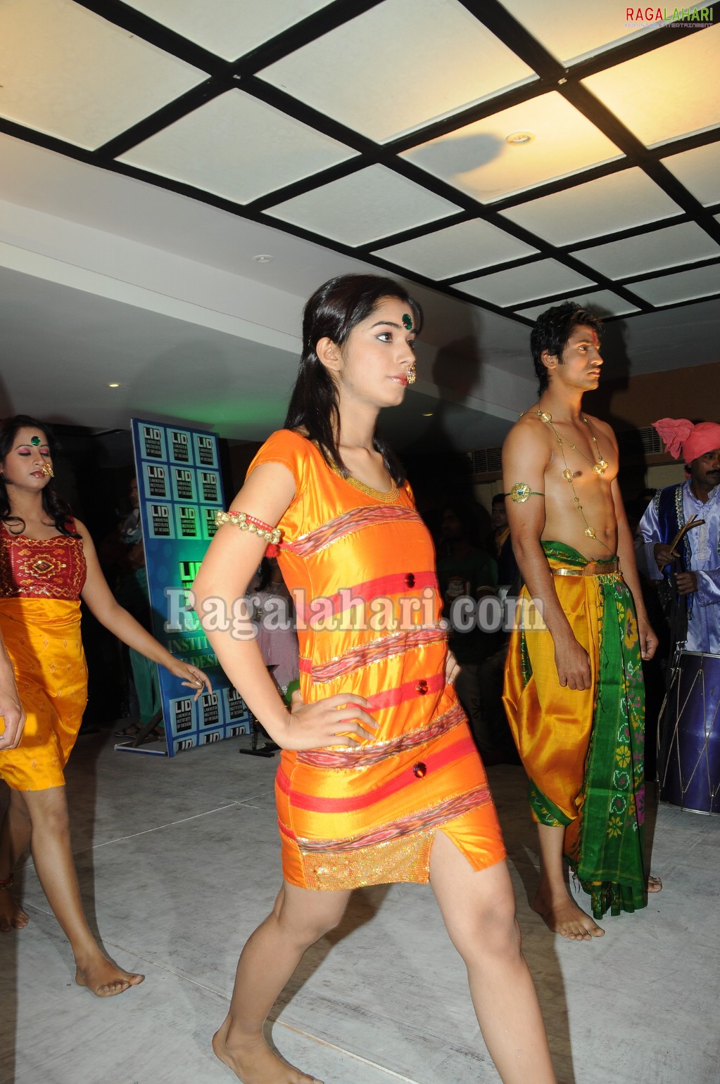 Lakhotia Institute of Design Fashion Show, LID Carnival 2010 