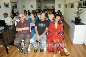 Namratha Inagurates Kalakrithi Arts Gallery