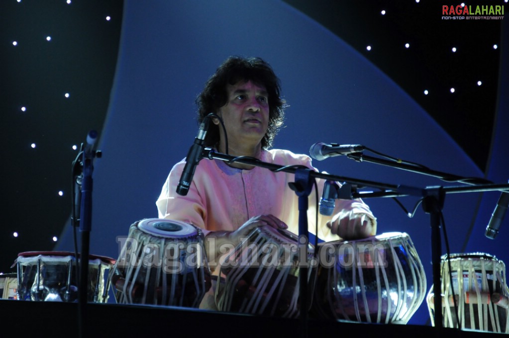 Zakir Hussain Fusion Concert