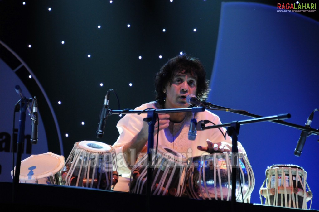 Zakir Hussain Fusion Concert