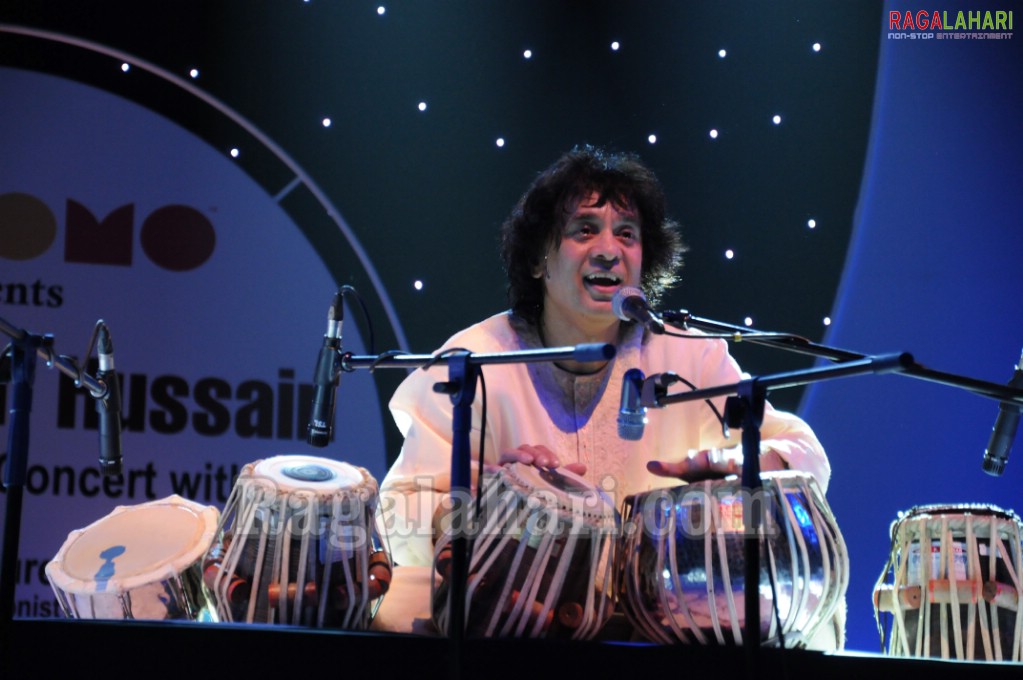 Zakir Hussain Fusion Concert