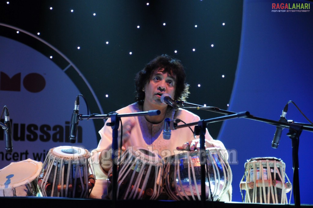 Zakir Hussain Fusion Concert