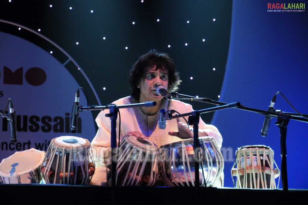 Zakir Hussain Fusion Concert