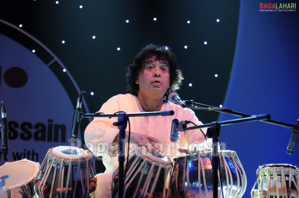 Zakir Hussain Fusion Concert