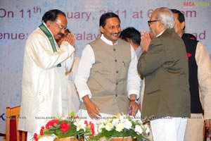 Akkineni Award presented to Balachander