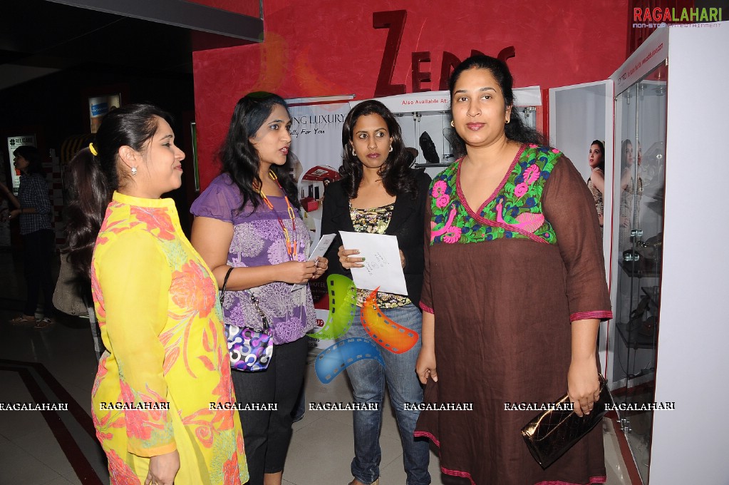 Dhobi Ghat Premiere Show