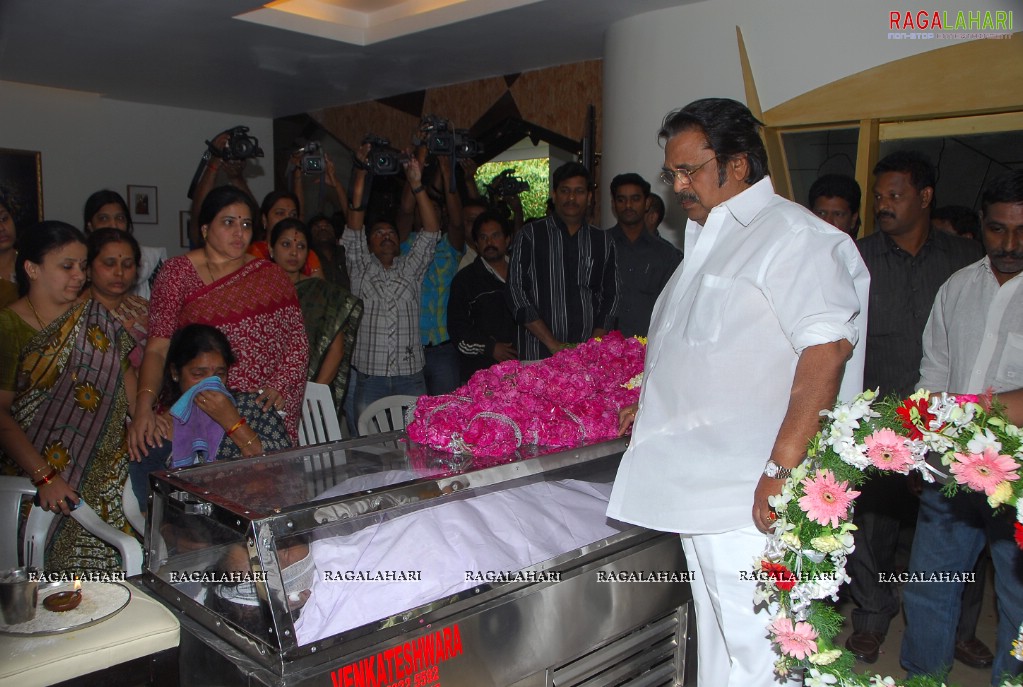 Tollywood Condolenses To EVV