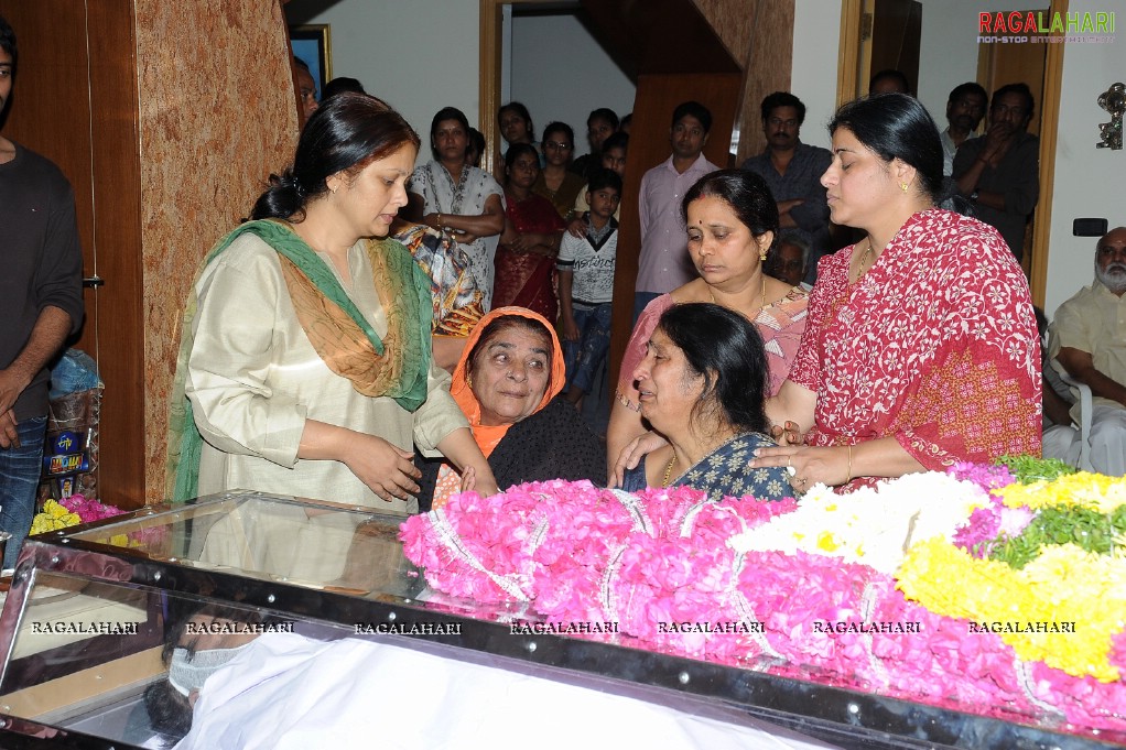 Tollywood Condolenses To EVV