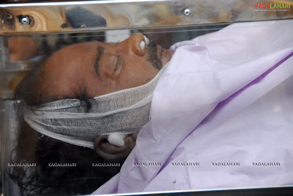 Tollywood Condolenses To EVV