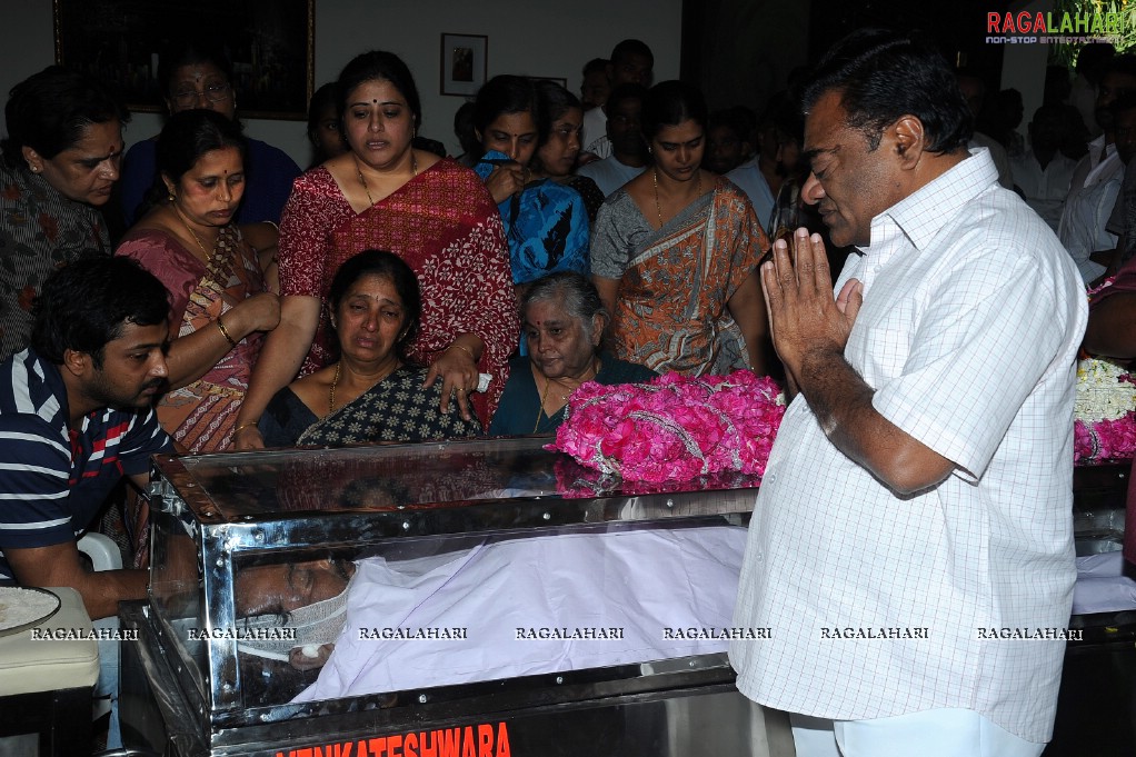 Tollywood Condolenses To EVV