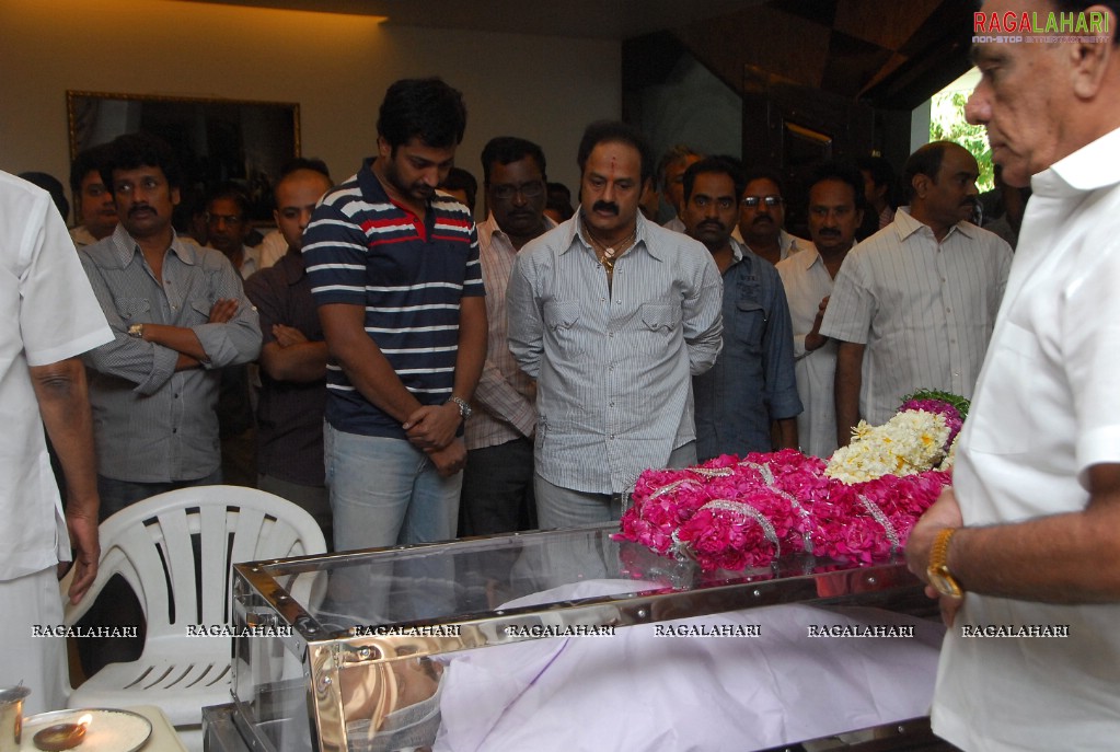 Tollywood Condolenses To EVV