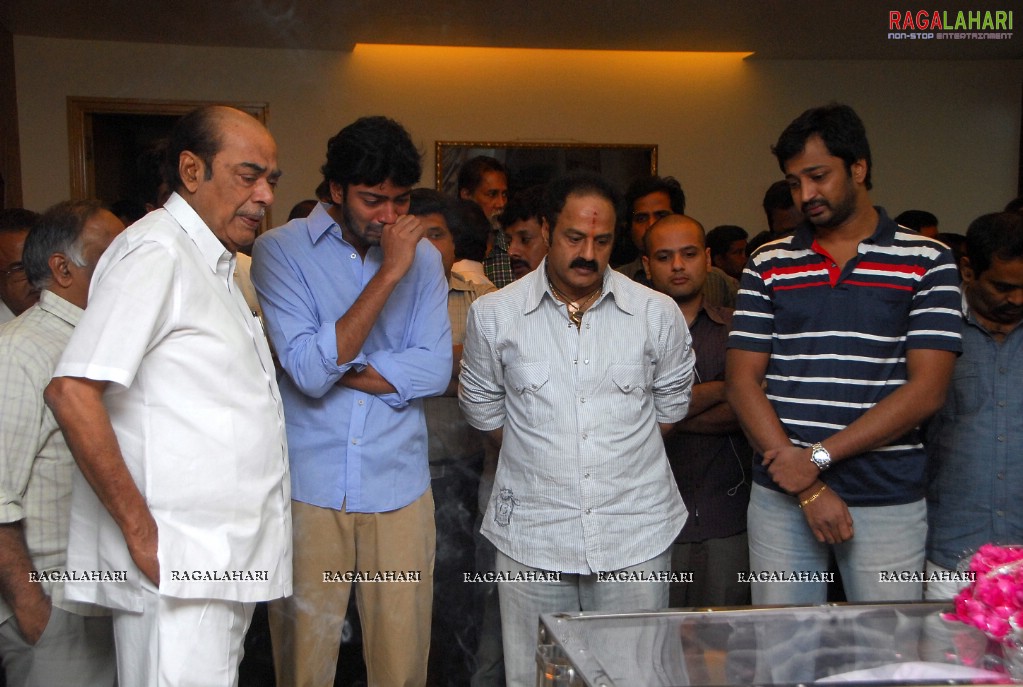 Tollywood Condolenses To EVV