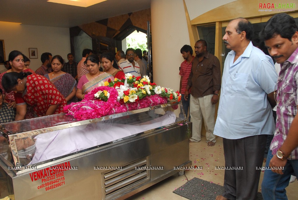 Tollywood Condolenses To EVV