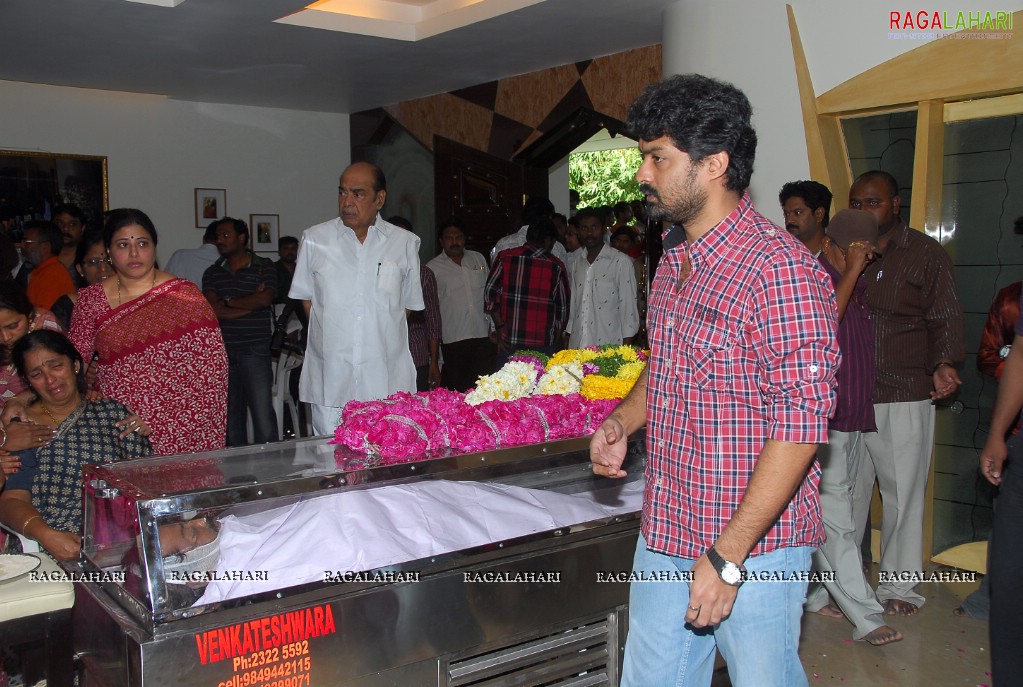 Tollywood Condolenses To EVV