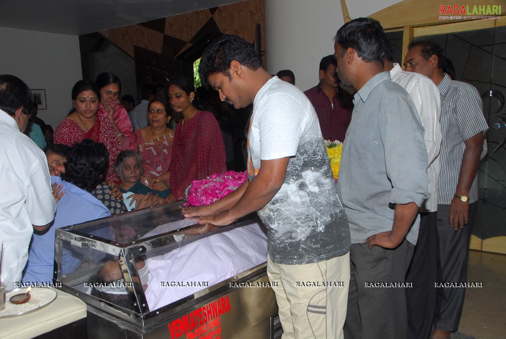 Tollywood Condolenses To EVV