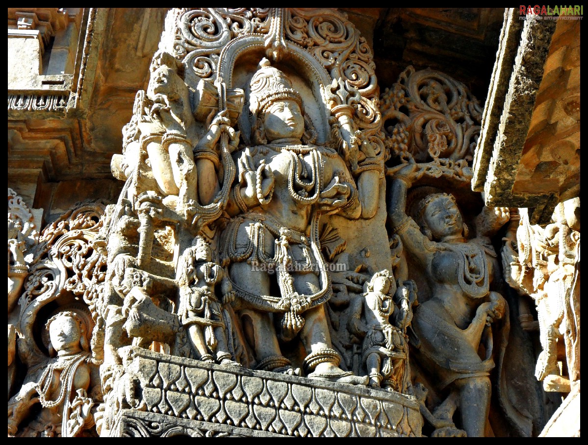 Belur & Halebidu Temples, Bangalore