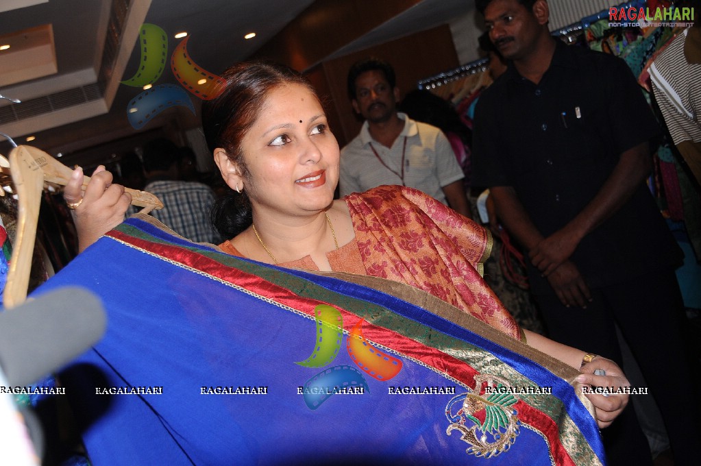 Jayasudha Designer Collection Exhibition