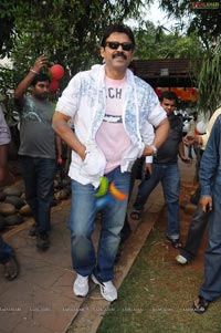 Venkatesh at Nagavalli Tata Docomo Contest