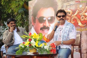 Venkatesh at Nagavalli Tata Docomo Contest