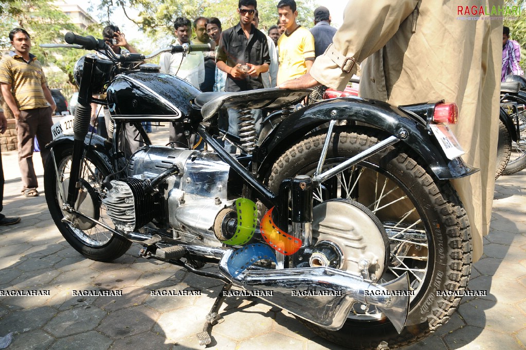 Vintage Cars & Bikes Show