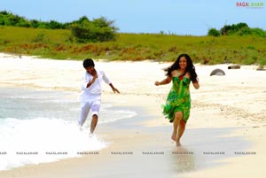 Nani, Nithya Menon, Sneha Ullal, Kriti Kharbanda