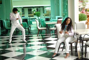 Nani, Nithya Menon, Sneha Ullal