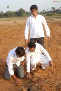 Pulakith, Naga Varma, Maanik Prabhu, Vamsi, Keerthi Chandra