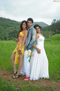 Akshay, Tashu Kaushik, Rithika