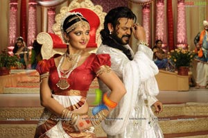 Nagavalli Movie High Resolution Pics