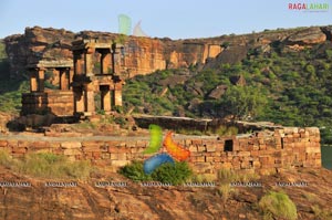 Temples in Nagavalli Movie