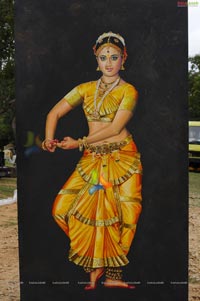 Anushka Oil Painting Photos - Chandramukhi Nagavalli Paintings