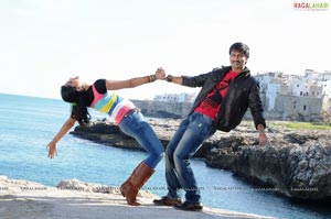 Gopichand, Deeksha Seth, Richa Gangopadhyay