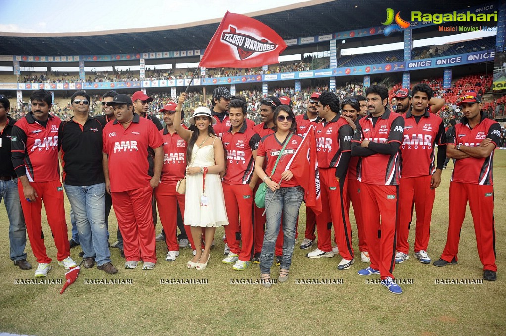 CCL 2012: Tollywood Warriors VS Kerala Strikers