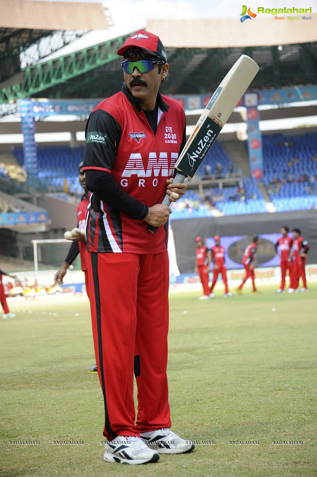 CCL 2012: Tollywood Warriors VS Kerala Strikers