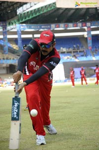 Telugu Warriors - Kerala Strikers Match