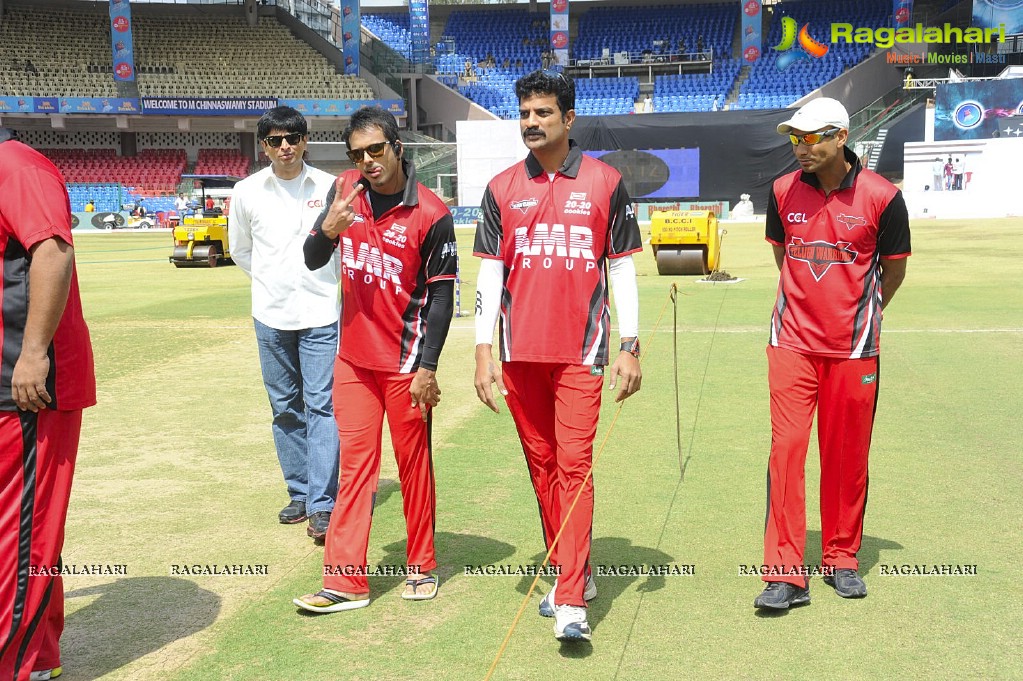 CCL 2012: Tollywood Warriors VS Kerala Strikers