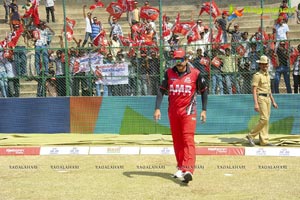 Telugu Warriors - Kerala Strikers Match