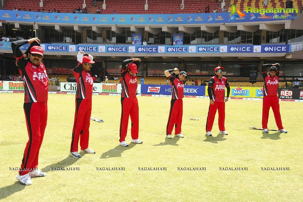 CCL 2012: Tollywood Warriors VS Kerala Strikers