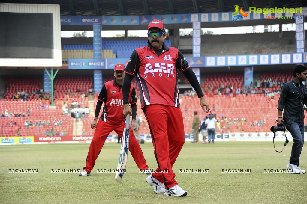 CCL 2012: Tollywood Warriors VS Kerala Strikers