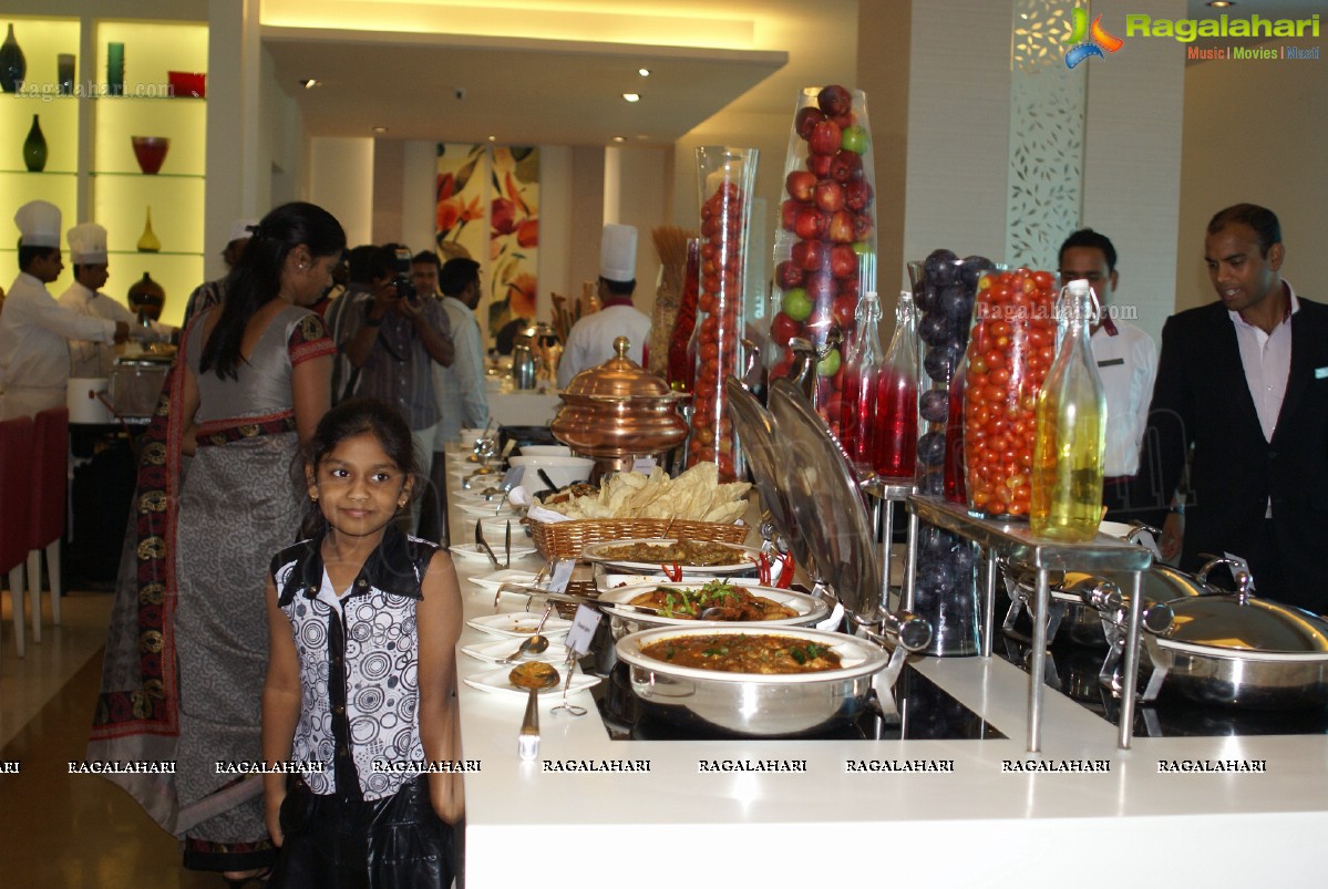 Aditya Sarovar Premiere Sunday Brunch