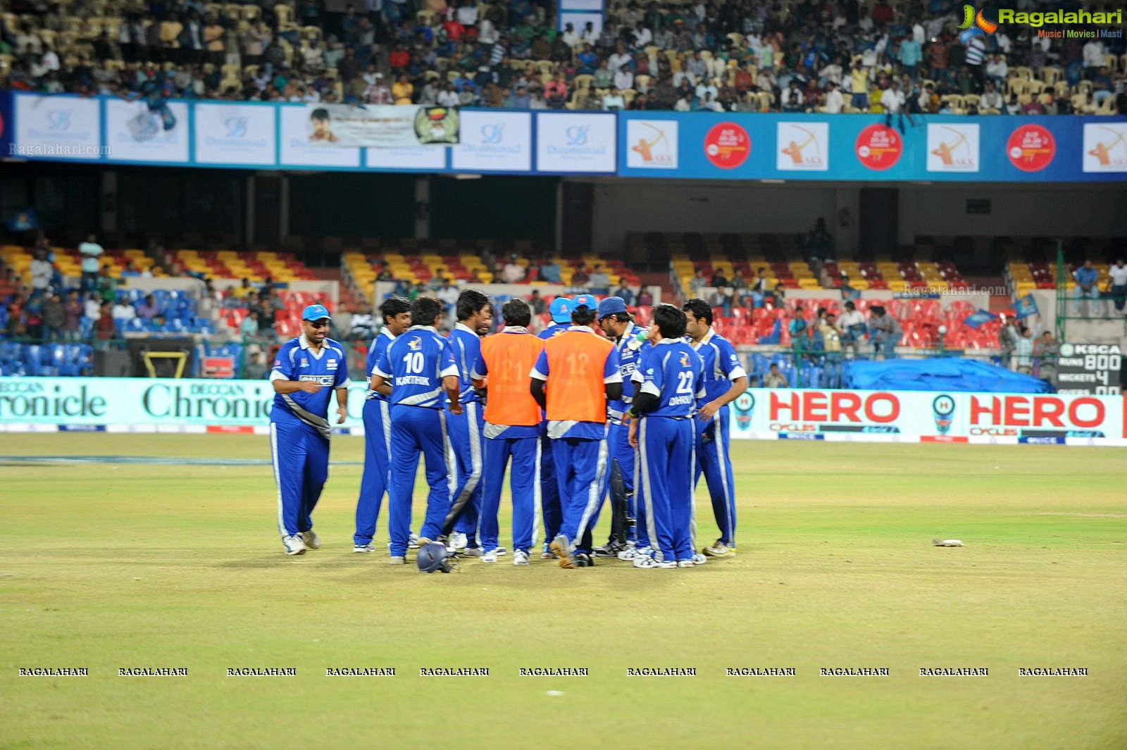 CCL 2 Bengal Tigers Vs Karnataka Bulldozers Match