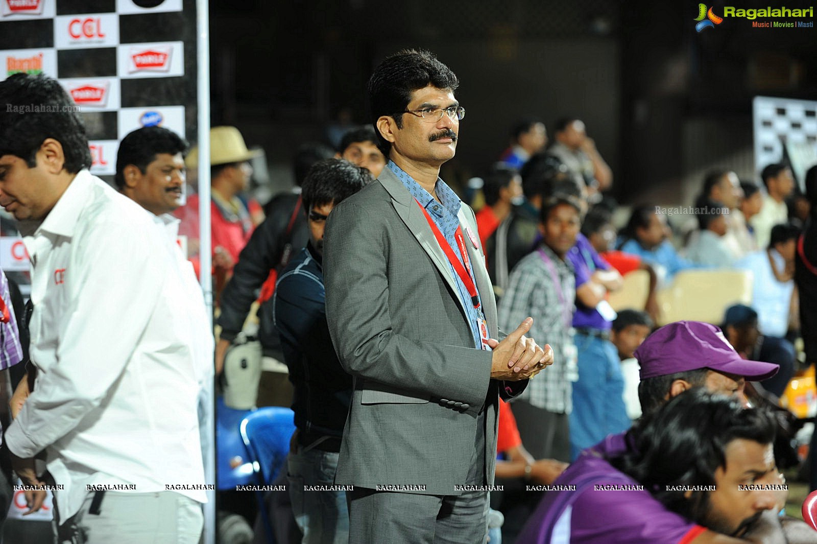 CCL 2 Bengal Tigers Vs Karnataka Bulldozers Match