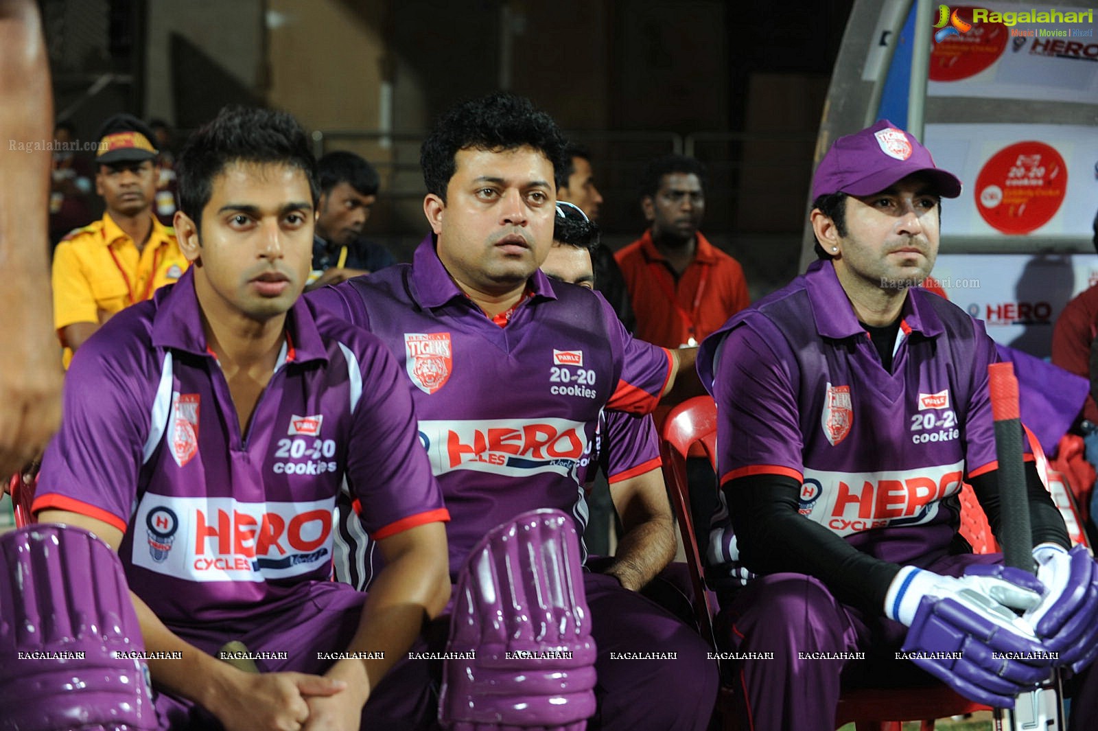 CCL 2 Bengal Tigers Vs Karnataka Bulldozers Match