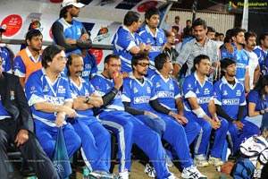 Bengal Tigers-Karnataka Bulldozers Match