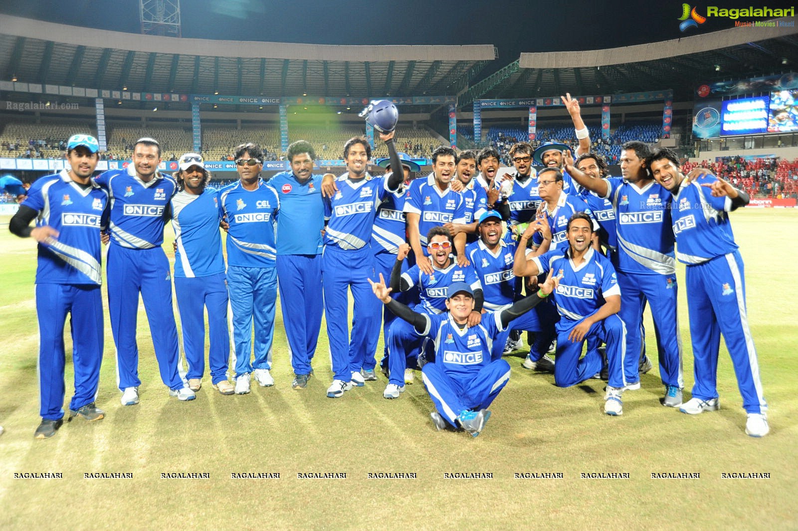 CCL 2 Bengal Tigers Vs Karnataka Bulldozers Match