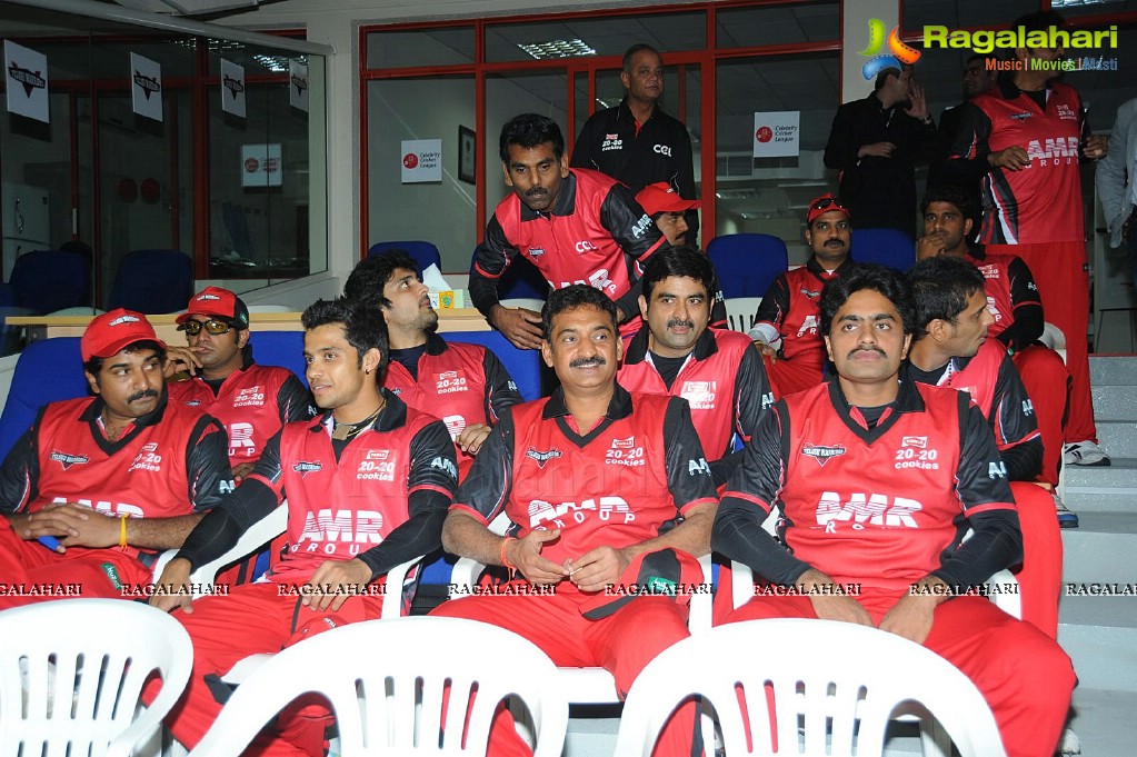 CCL 2 Telugu Warriors Vs Mumbai Heroes Match - Day 1, Set 2